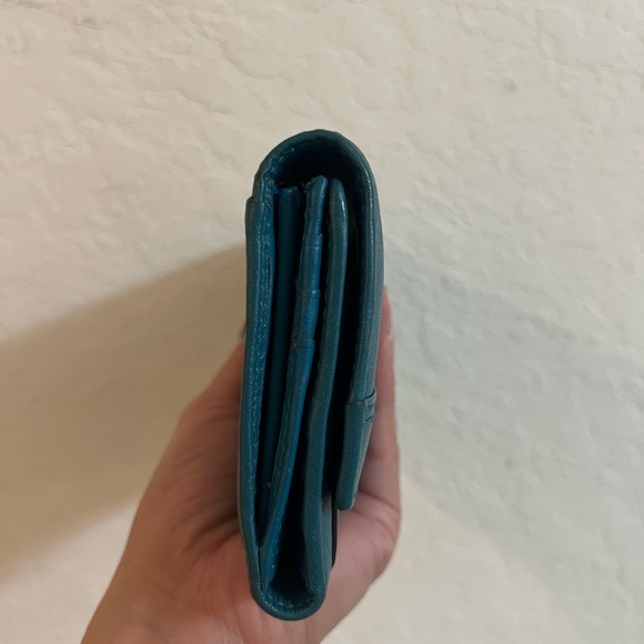 Vintage Coach pleated Teal Leather trifold Wallet - Picture 3 of 10